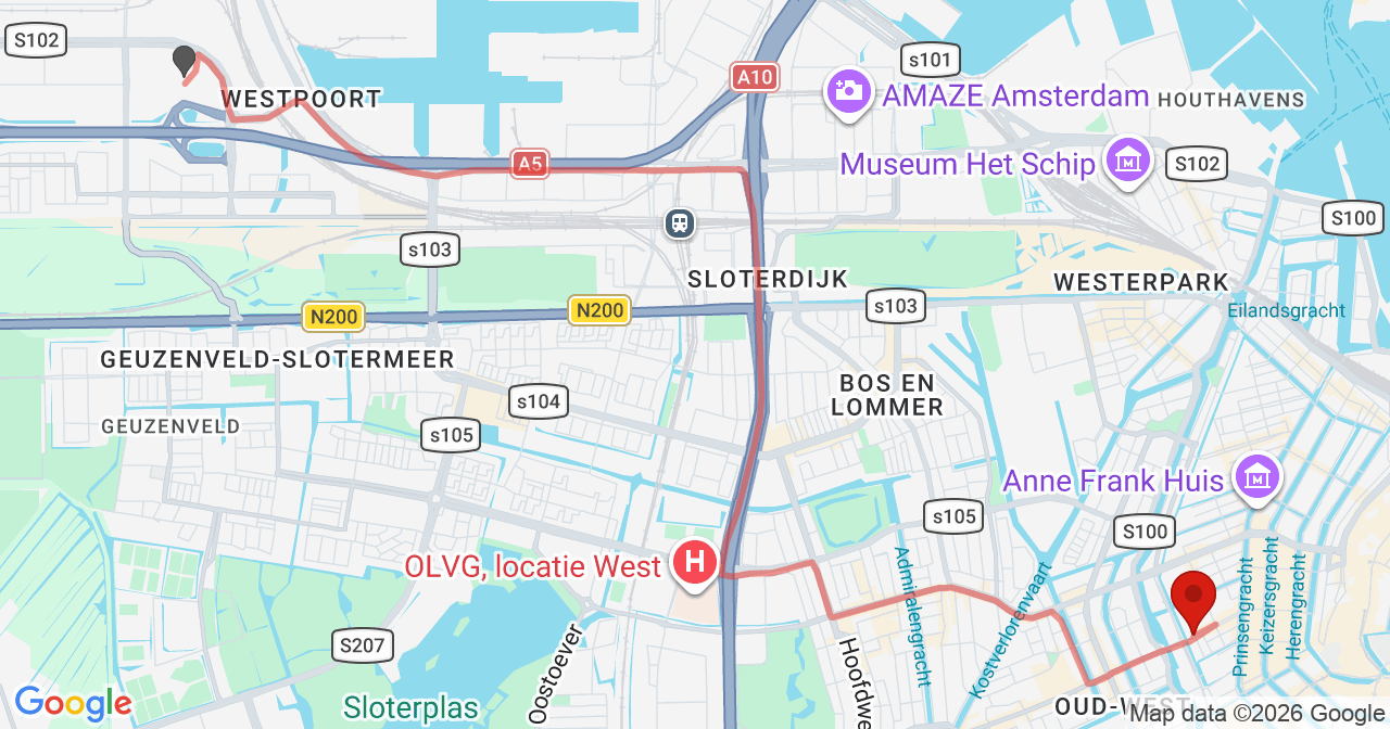 Kaart van het incident in Amsterdam met de aanrijroutes van de gealarmeerde eenheden
