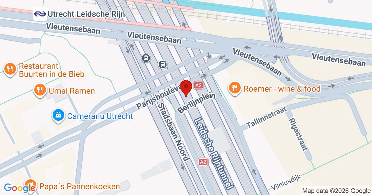 Kaart van het incident in Utrecht met de aanrijroutes van de gealarmeerde eenheden