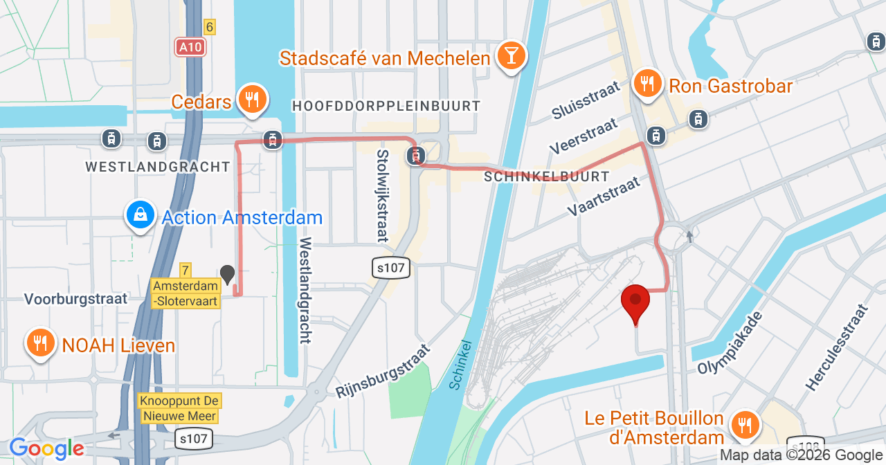 Kaart van het incident in Amsterdam met de aanrijroutes van de gealarmeerde eenheden