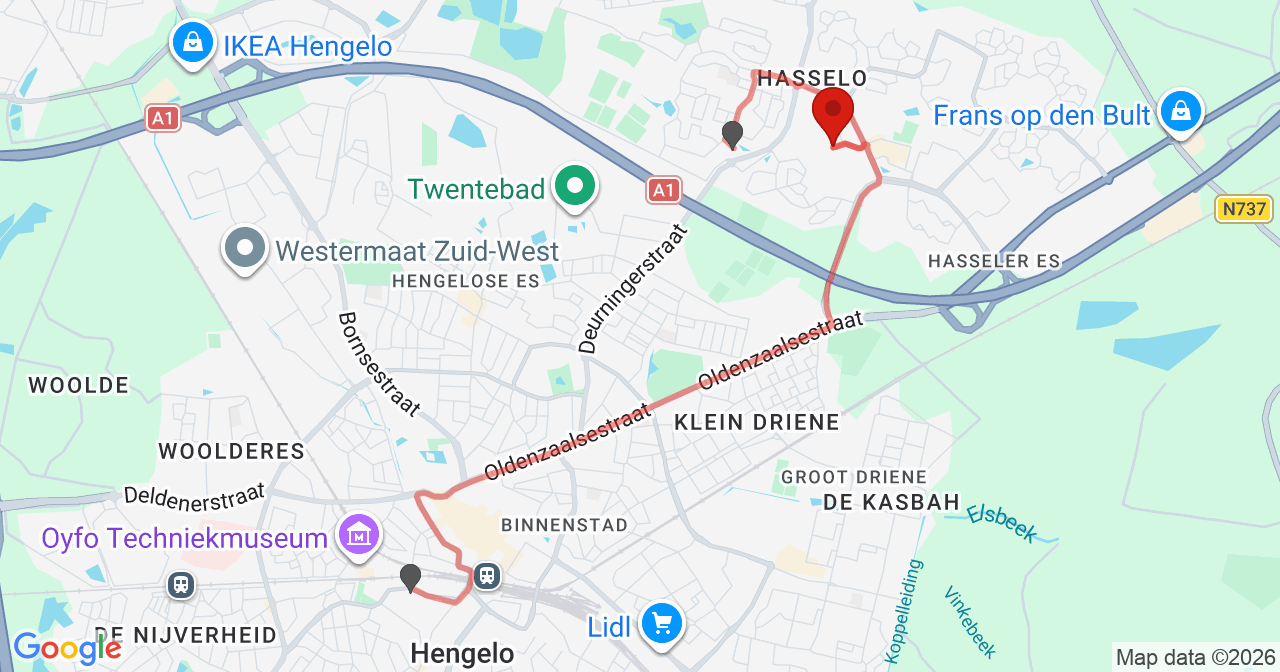 Kaart van het incident in Hengelo met de aanrijroutes van de gealarmeerde eenheden