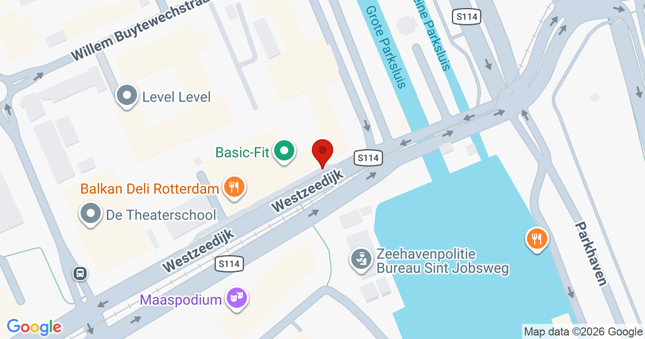 Kaart van het incident in Rotterdam met de aanrijroutes van de gealarmeerde eenheden
