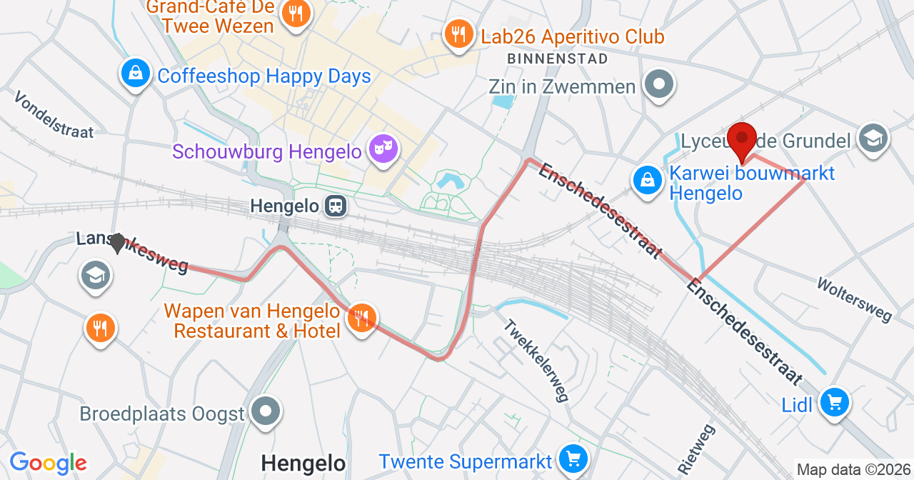 Kaart van het incident in Hengelo met de aanrijroutes van de gealarmeerde eenheden