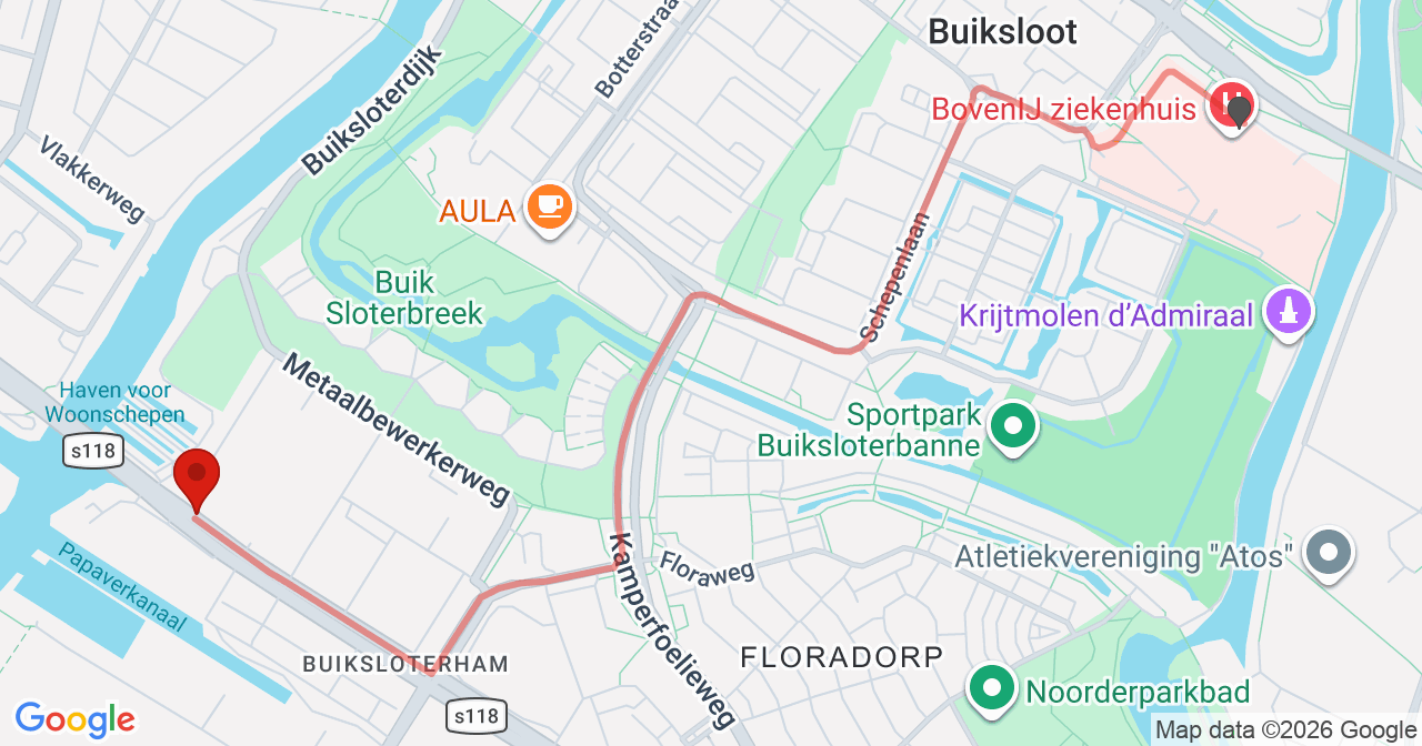 Kaart van het incident in Amsterdam met de aanrijroutes van de gealarmeerde eenheden