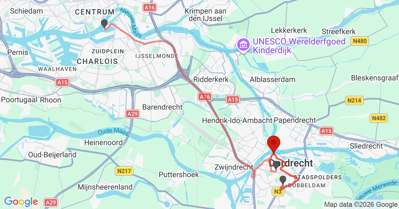 Kaart van het incident in Dordrecht met de aanrijroutes van de gealarmeerde eenheden