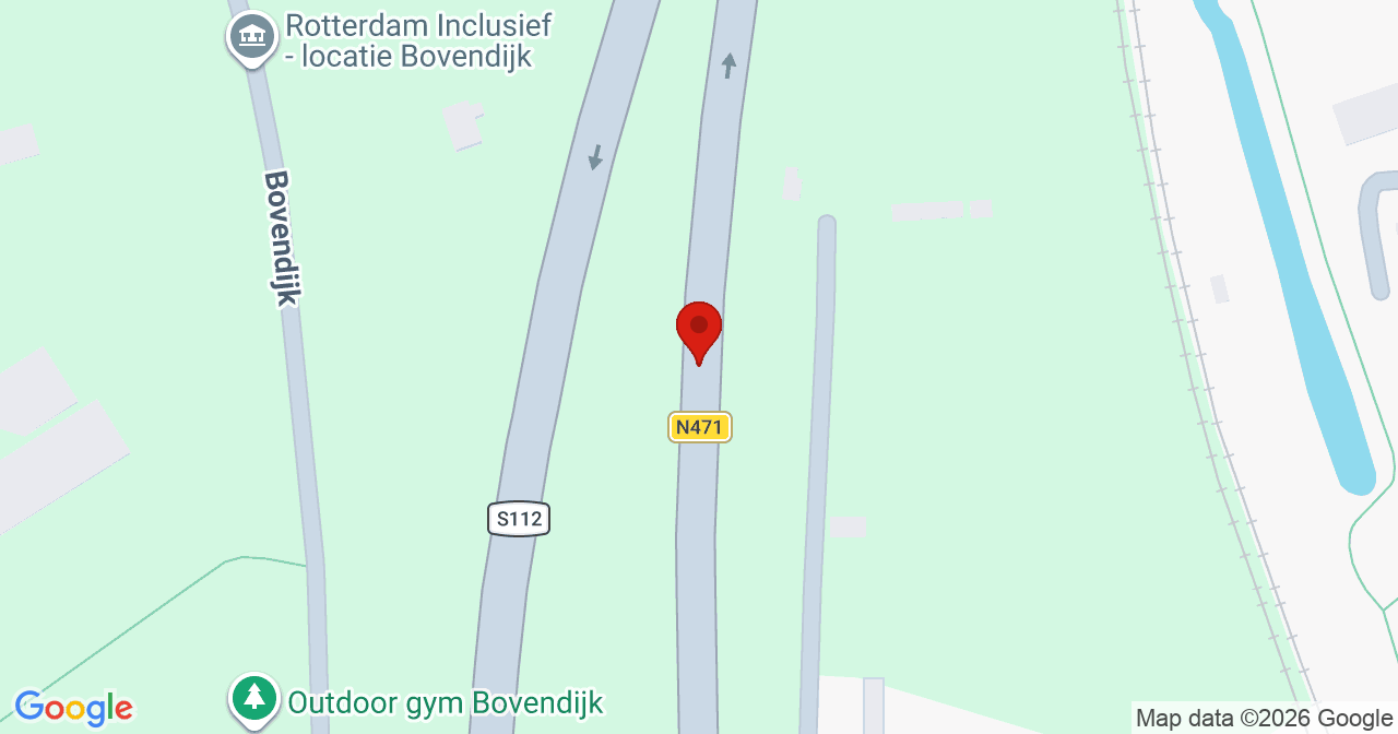 Kaart van het incident in Rotterdam met de aanrijroutes van de gealarmeerde eenheden