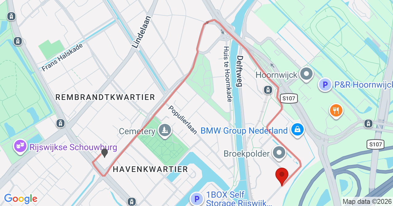 Kaart van het incident in Rijswijk ZH met de aanrijroutes van de gealarmeerde eenheden