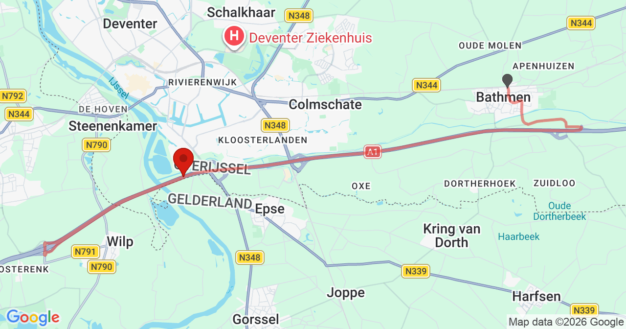 Kaart van het incident in Deventer met de aanrijroutes van de gealarmeerde eenheden