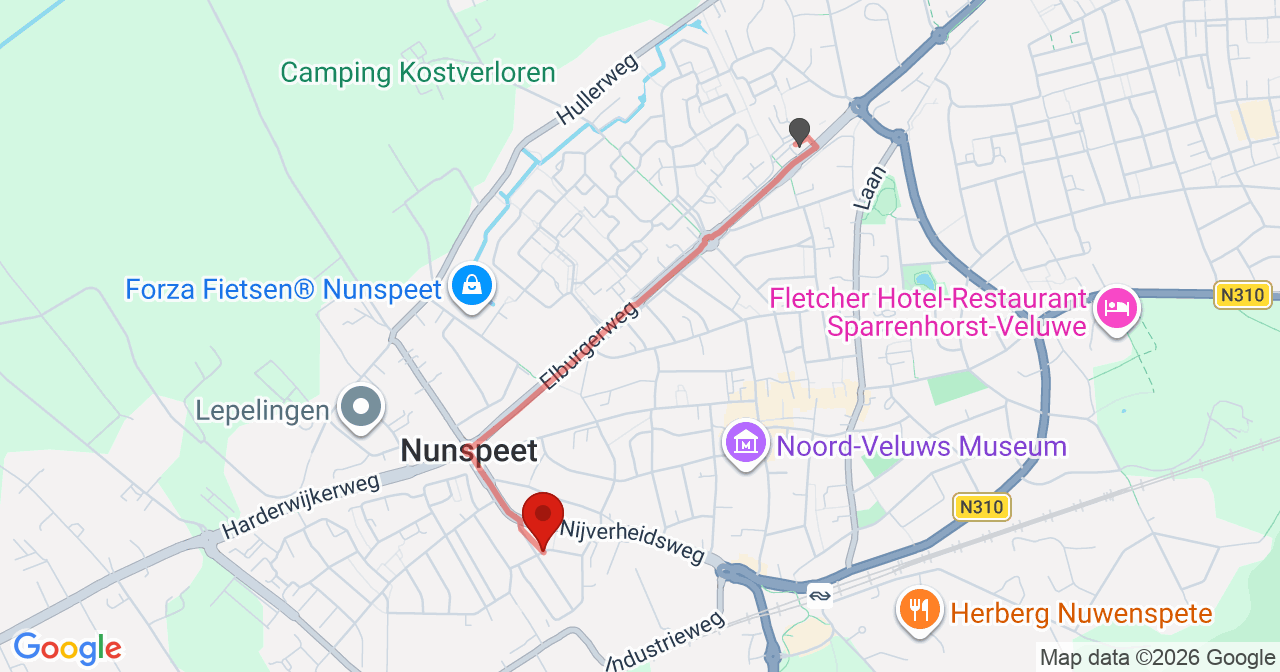 Kaart van het incident in Nunspeet met de aanrijroutes van de gealarmeerde eenheden