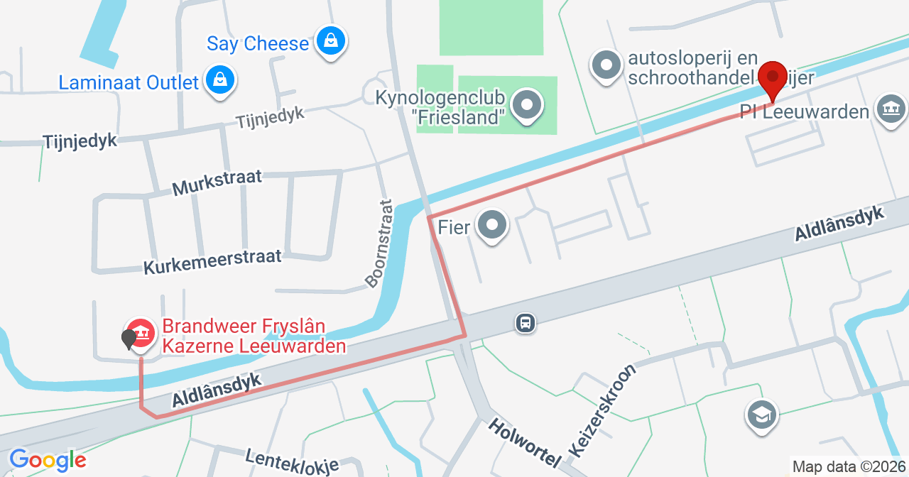 Kaart van het incident in Leeuwarden met de aanrijroutes van de gealarmeerde eenheden