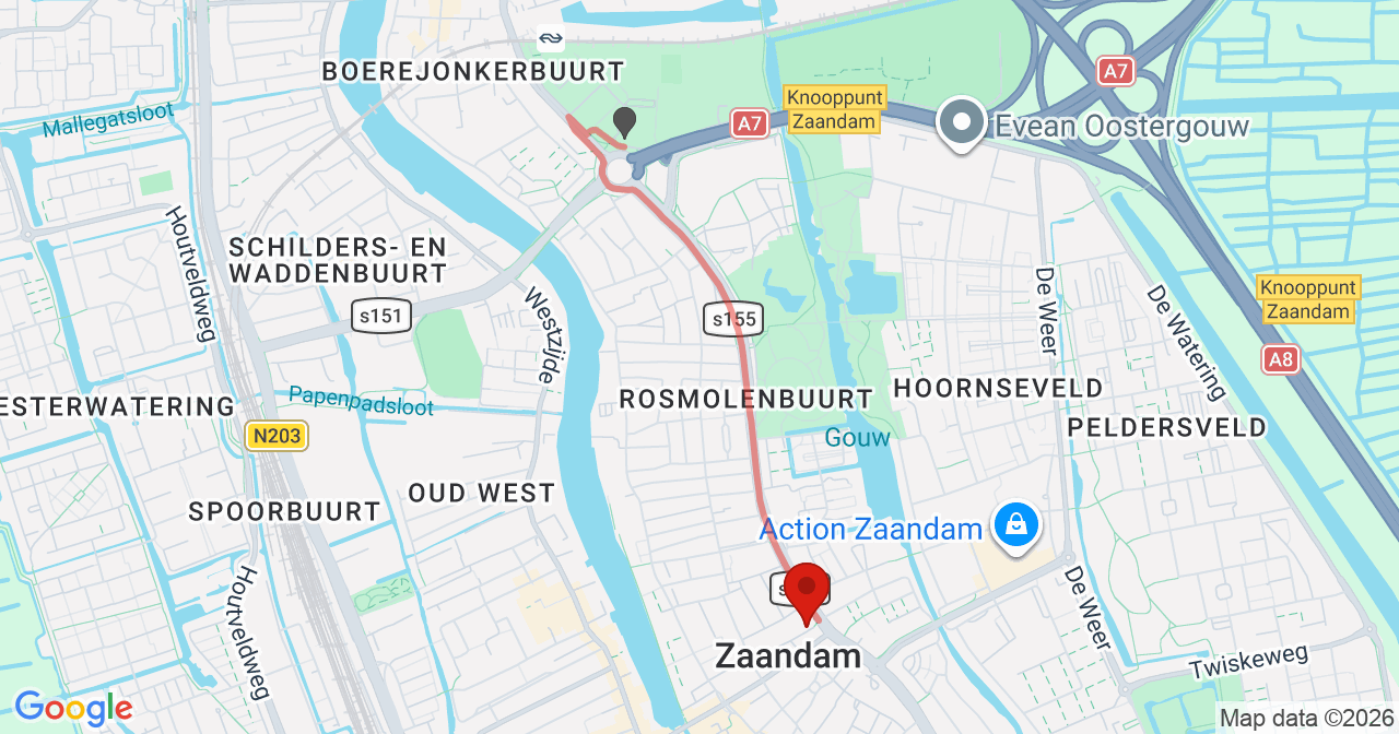 Kaart van het incident in Zaandam met de aanrijroutes van de gealarmeerde eenheden