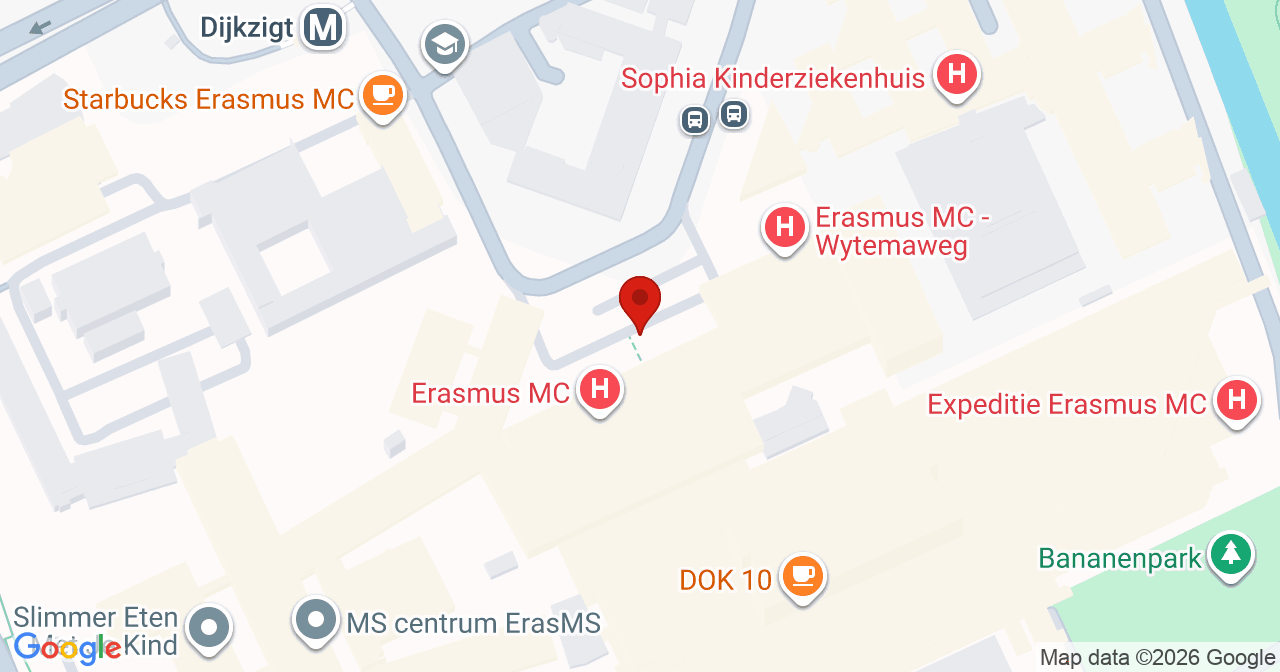Kaart van het incident in Rotterdam met de aanrijroutes van de gealarmeerde eenheden