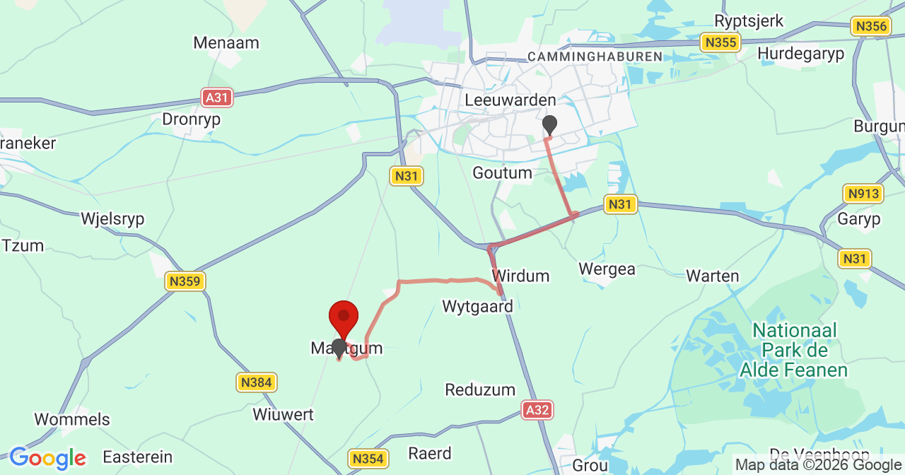 Kaart van het incident in Mantgum met de aanrijroutes van de gealarmeerde eenheden