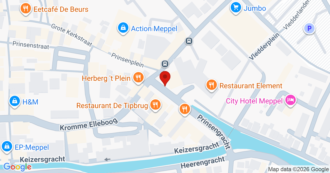 Kaart van het incident in Meppel met de aanrijroutes van de gealarmeerde eenheden