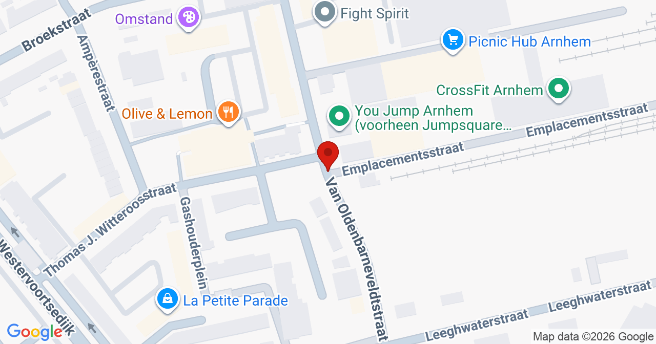 Kaart van het incident in Arnhem met de aanrijroutes van de gealarmeerde eenheden