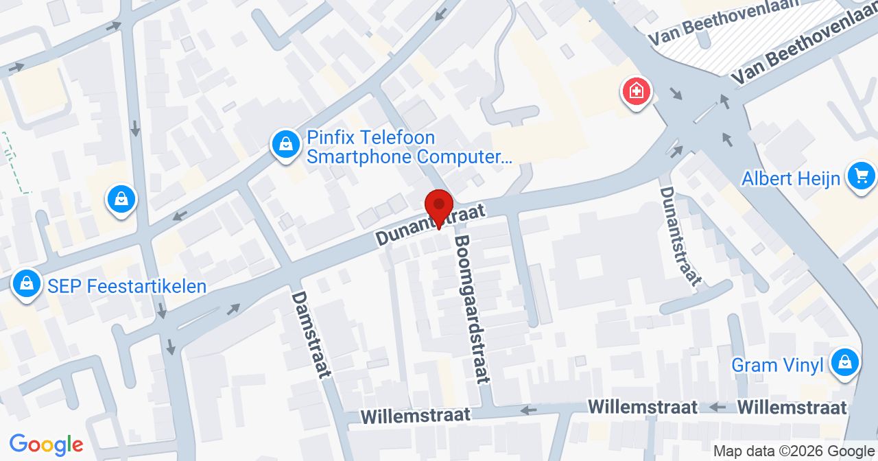 Kaart van het incident in Roosendaal met de aanrijroutes van de gealarmeerde eenheden