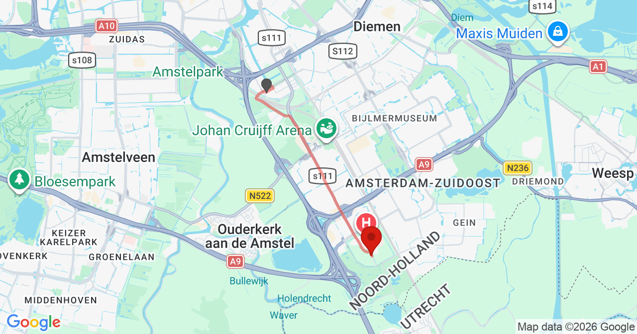 Kaart van het incident in Amsterdam met de aanrijroutes van de gealarmeerde eenheden