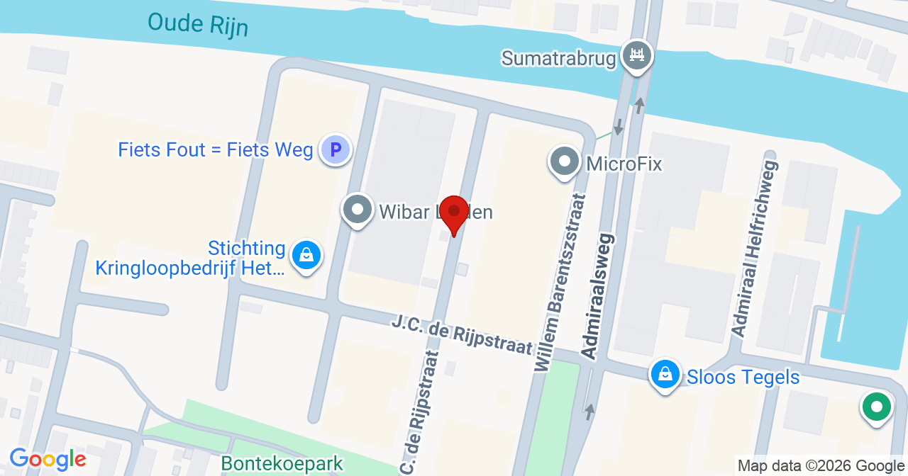 Kaart van het incident in Leiden met de aanrijroutes van de gealarmeerde eenheden