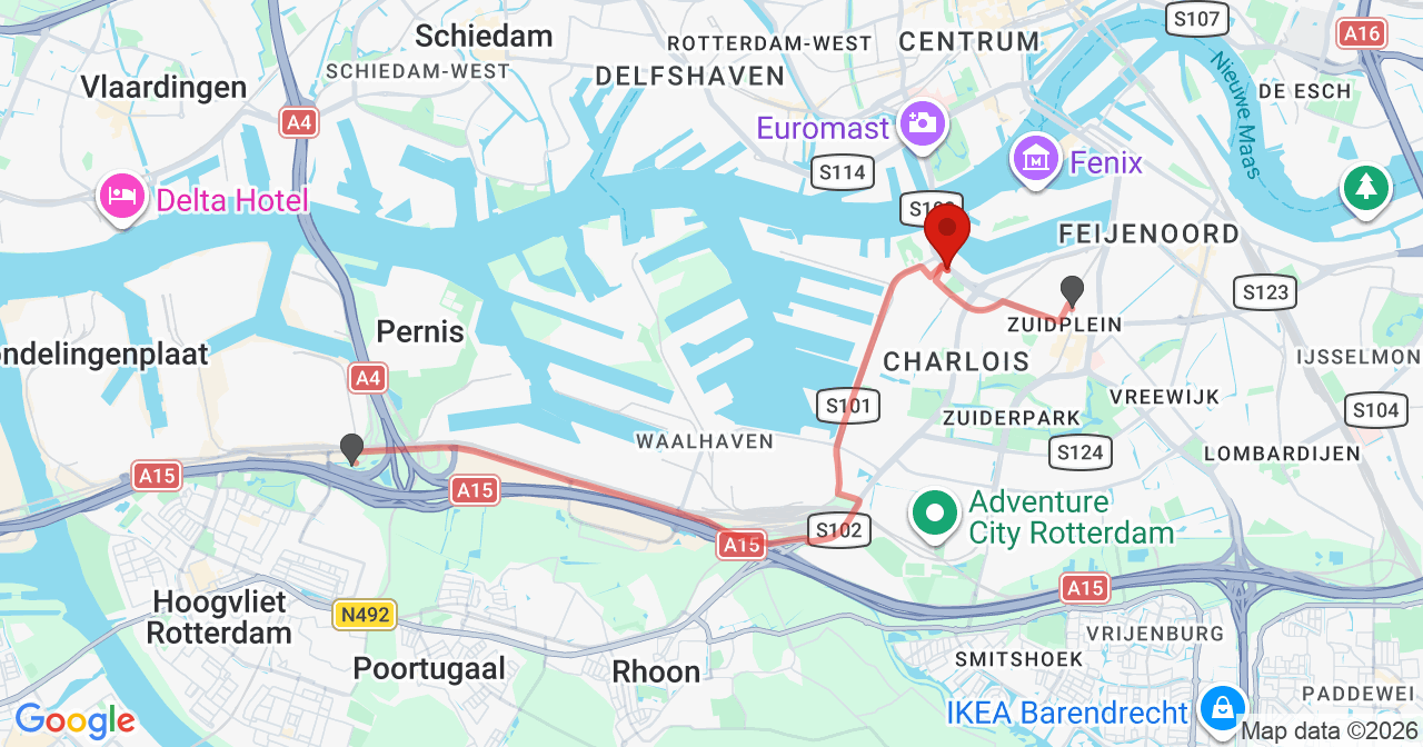 Kaart van het incident in Rotterdam met de aanrijroutes van de gealarmeerde eenheden