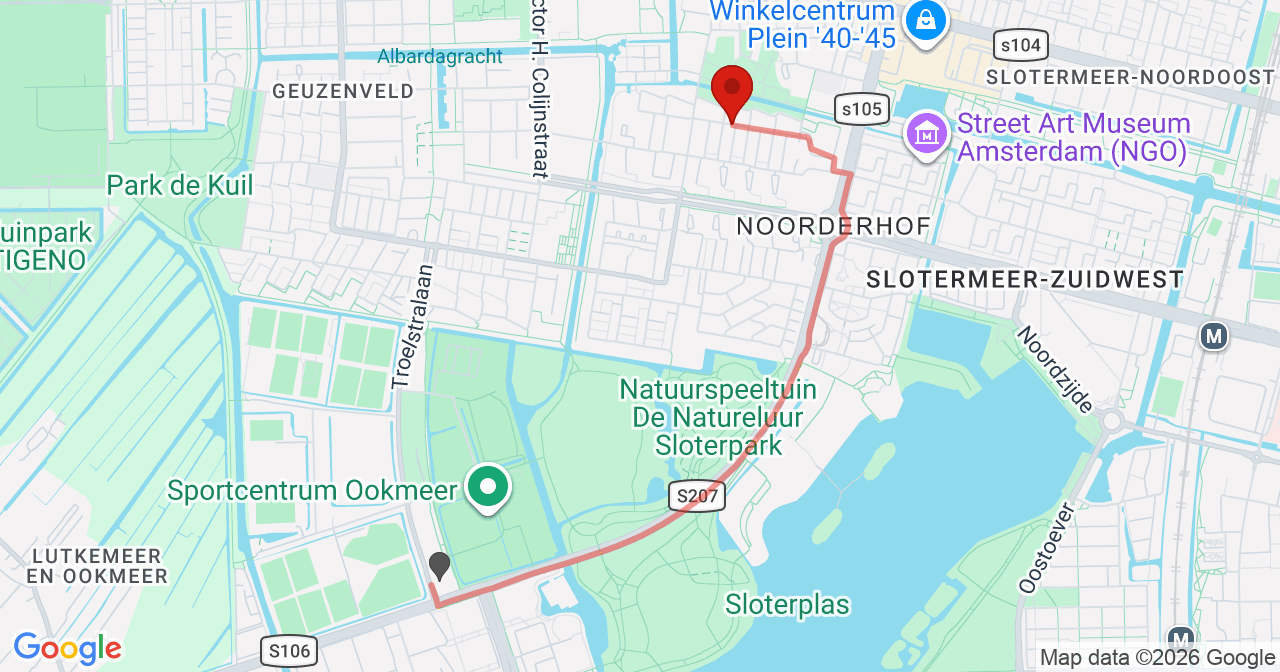 Kaart van het incident in Amsterdam met de aanrijroutes van de gealarmeerde eenheden