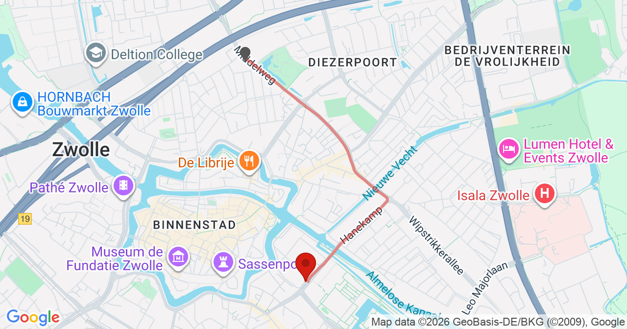 Kaart van het incident in Zwolle met de aanrijroutes van de gealarmeerde eenheden
