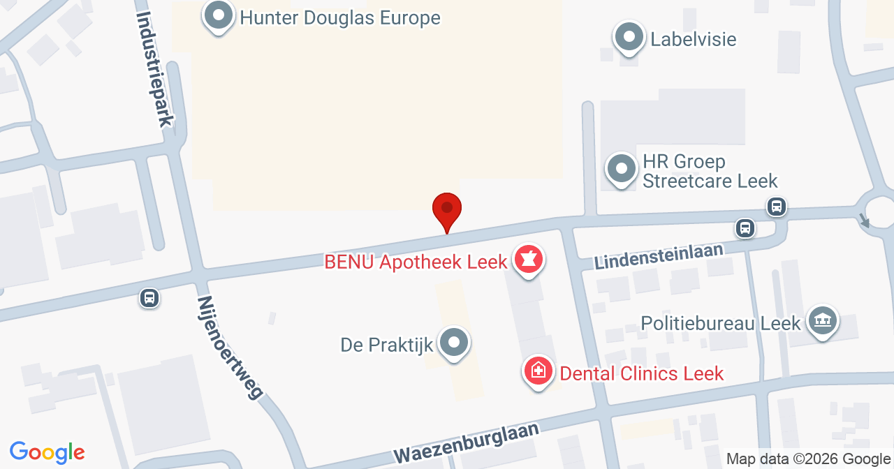 Kaart van het incident in Leek met de aanrijroutes van de gealarmeerde eenheden