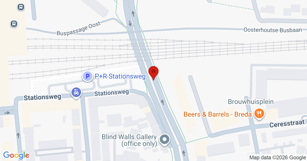 Kaart van het incident in Breda met de aanrijroutes van de gealarmeerde eenheden