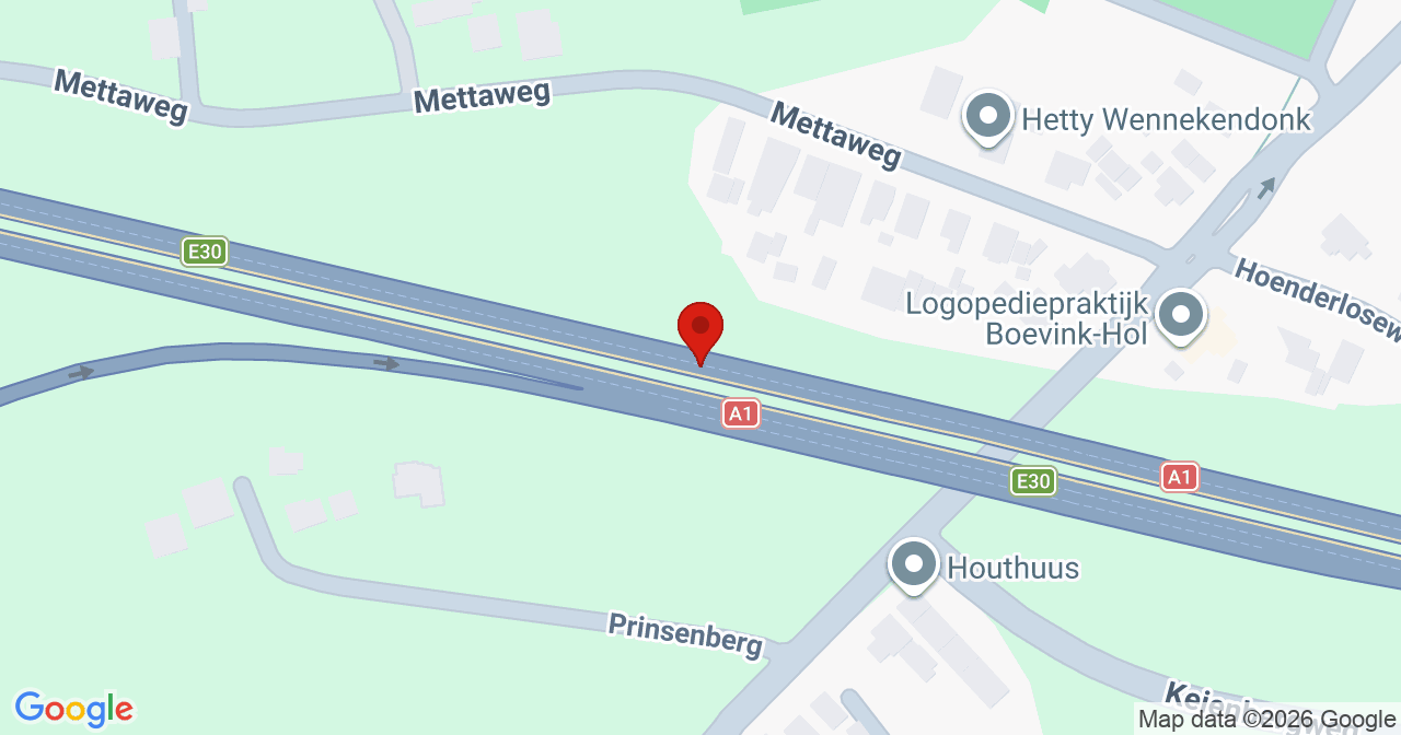 Kaart van het incident in Ugchelen met de aanrijroutes van de gealarmeerde eenheden