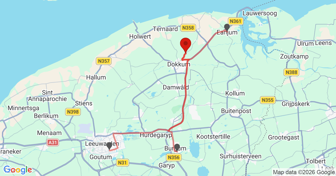 Kaart van het incident in Aalsum met de aanrijroutes van de gealarmeerde eenheden