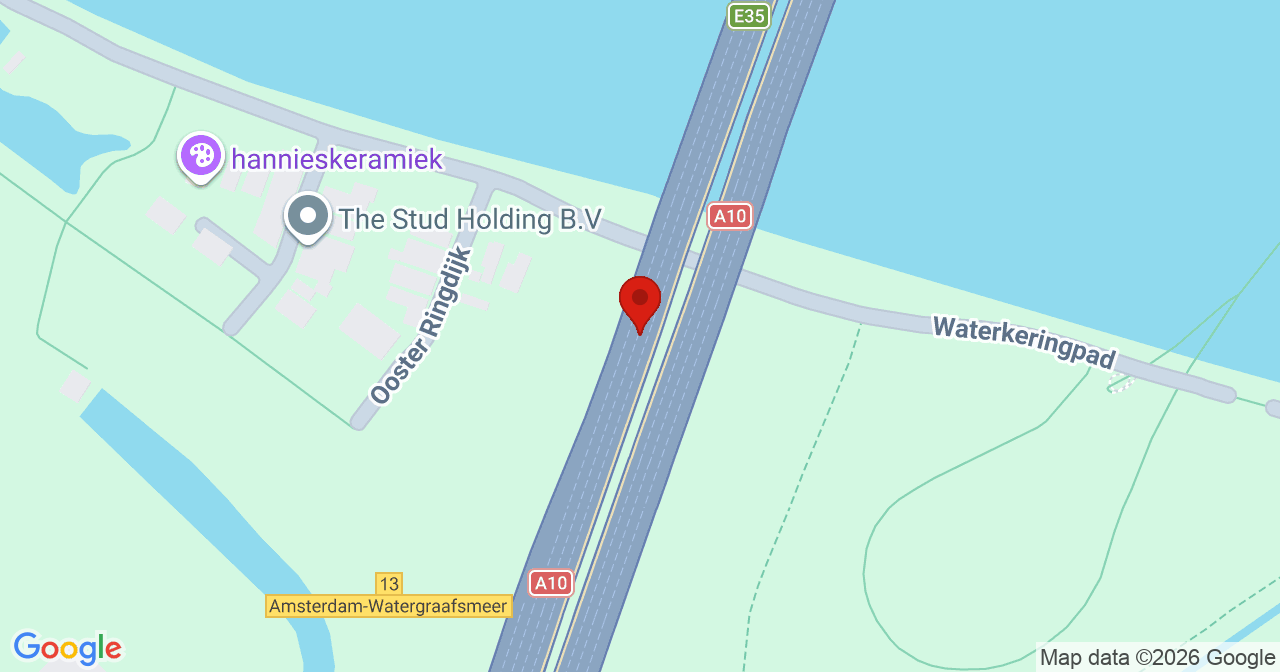 Kaart van het incident in Amsterdam met de aanrijroutes van de gealarmeerde eenheden