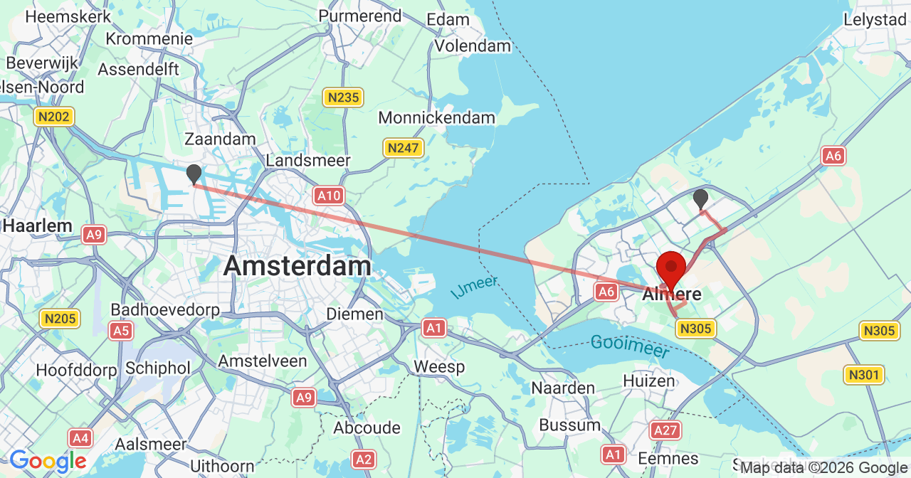Kaart van het incident in Almere Parkwijk 16 met de aanrijroutes van de gealarmeerde eenheden