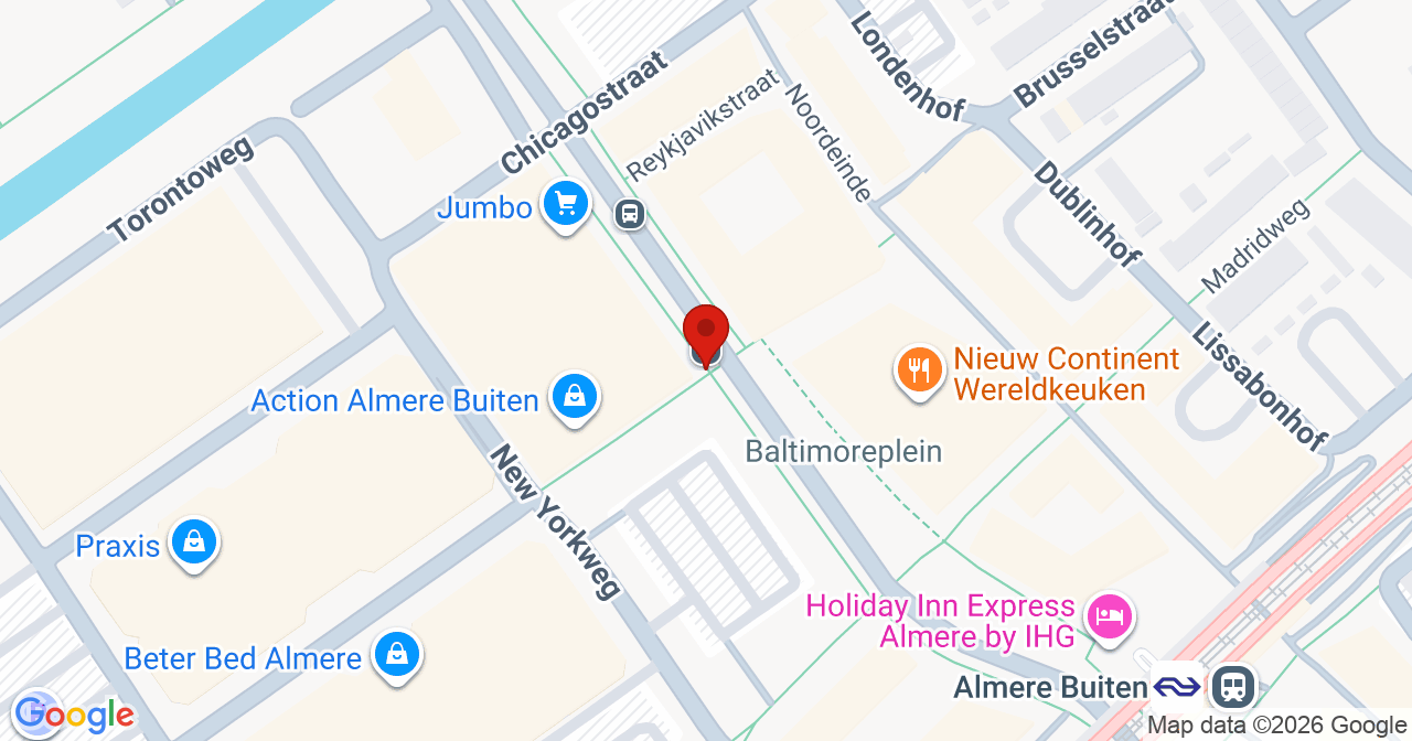 Kaart van het incident in Almere met de aanrijroutes van de gealarmeerde eenheden