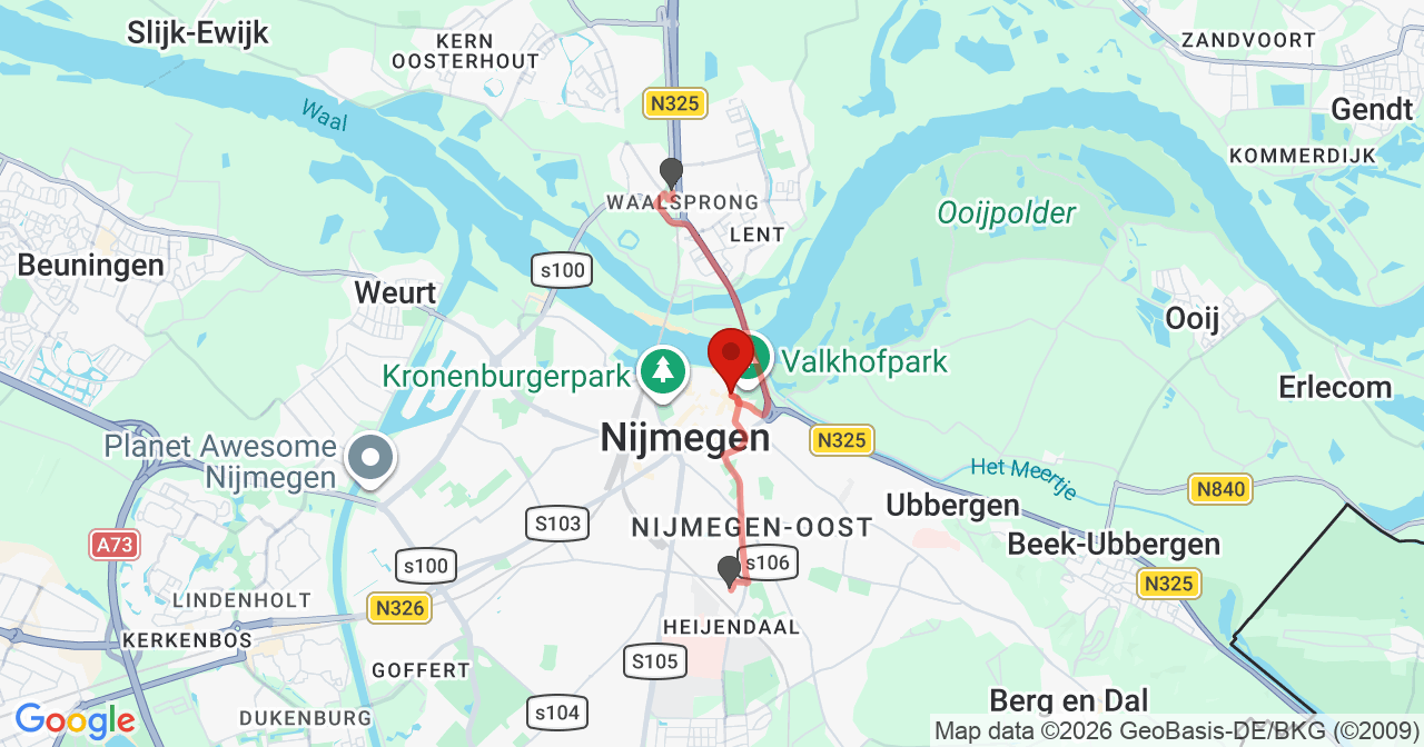 Kaart van het incident in Nijmegen met de aanrijroutes van de gealarmeerde eenheden