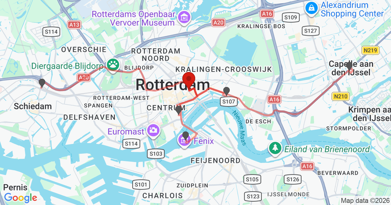 Kaart van het incident in Rotterdam met de aanrijroutes van de gealarmeerde eenheden