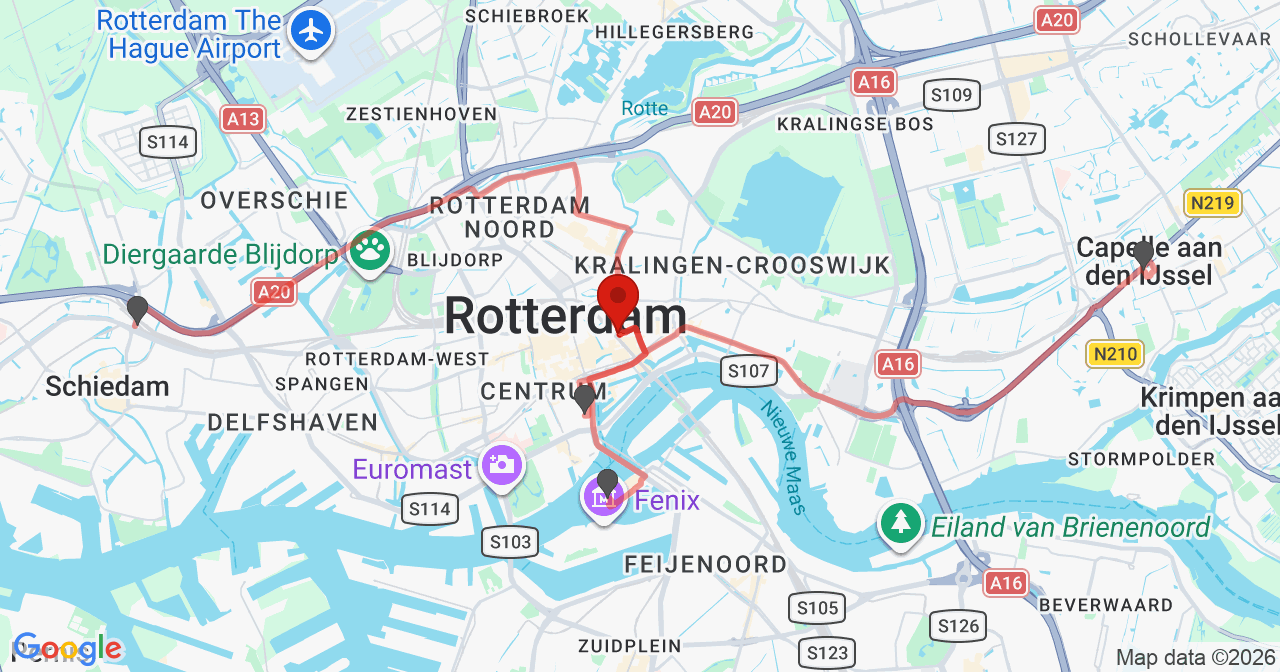 Kaart van het incident in Rotterdam met de aanrijroutes van de gealarmeerde eenheden