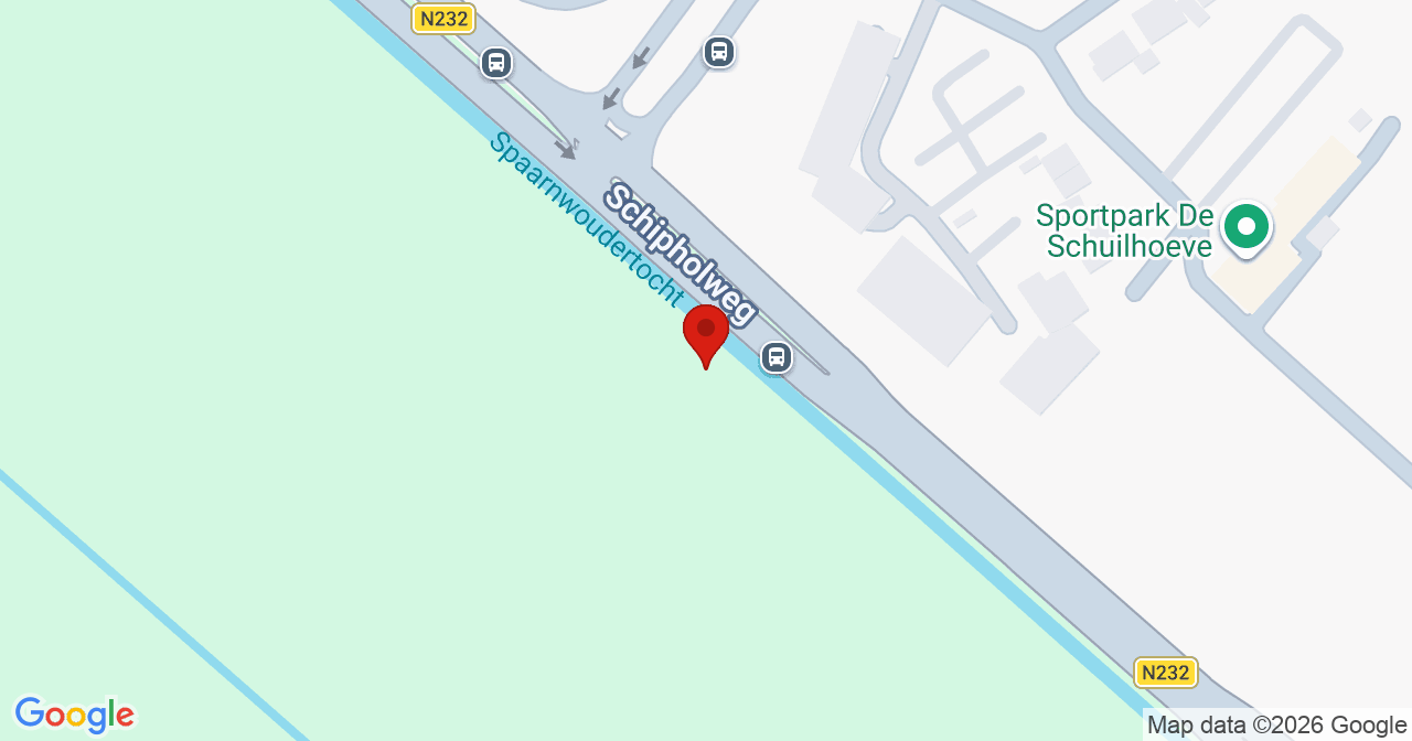 Kaart van het incident in Badhoevedorp met de aanrijroutes van de gealarmeerde eenheden