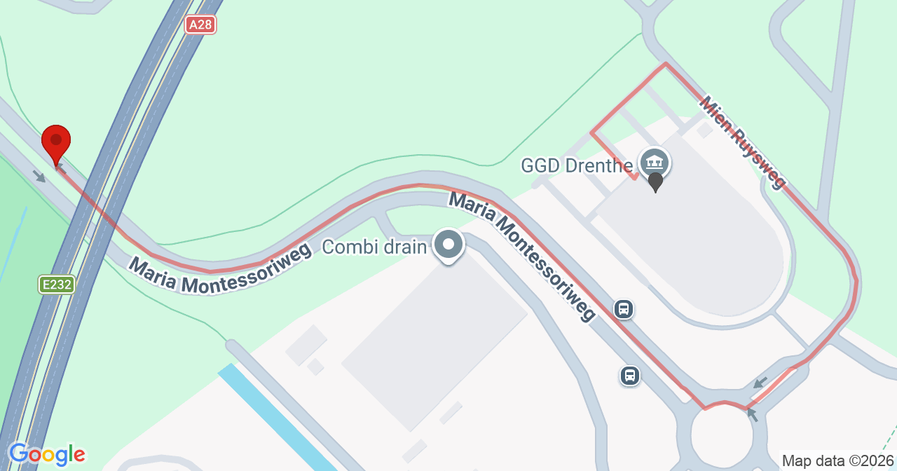 Kaart van het incident in Assen met de aanrijroutes van de gealarmeerde eenheden