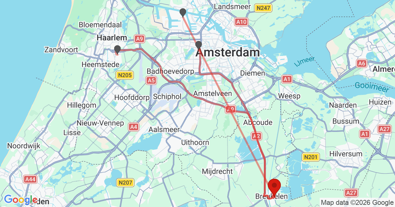 Kaart van het incident in Breukelen met de aanrijroutes van de gealarmeerde eenheden