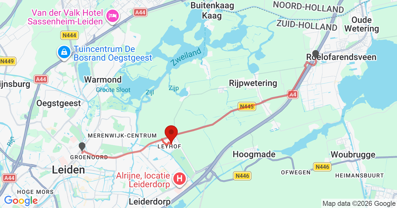 Kaart van het incident in Leiderdorp met de aanrijroutes van de gealarmeerde eenheden