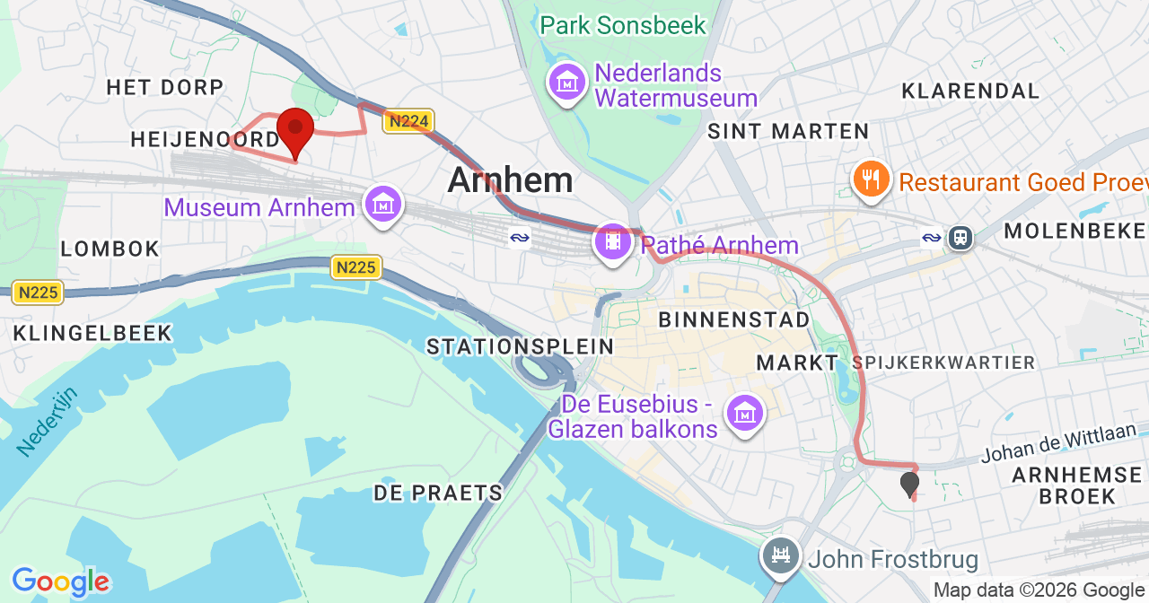 Kaart van het incident in Arnhem met de aanrijroutes van de gealarmeerde eenheden