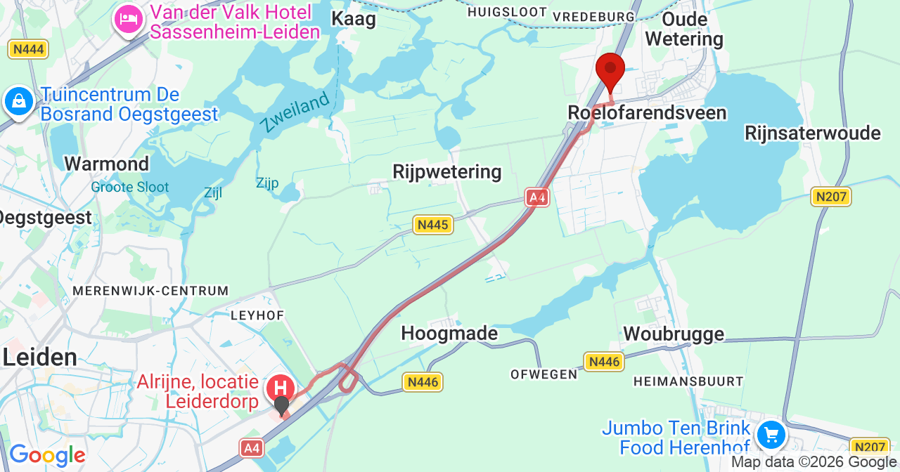 Kaart van het incident in Roelofarendsveen met de aanrijroutes van de gealarmeerde eenheden