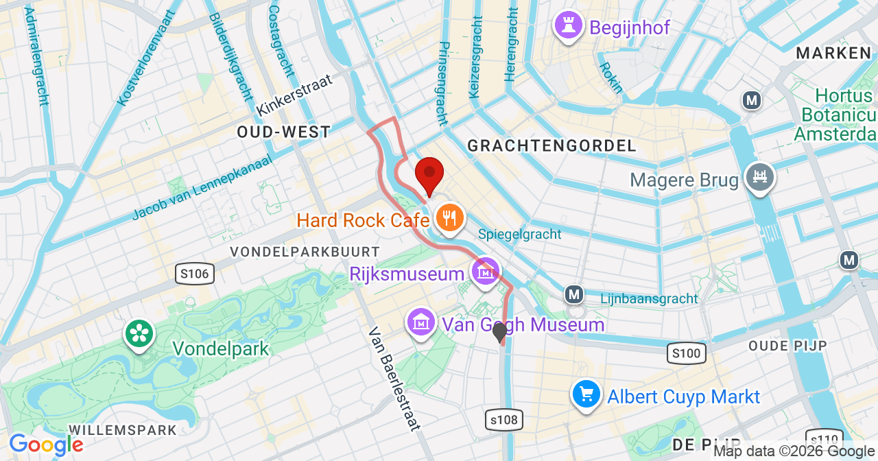 Kaart van het incident in Amsterdam met de aanrijroutes van de gealarmeerde eenheden