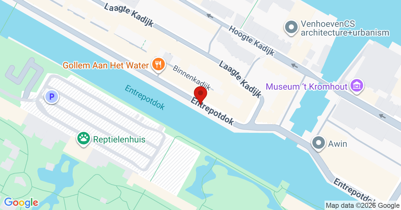 Kaart van het incident in Amsterdam met de aanrijroutes van de gealarmeerde eenheden