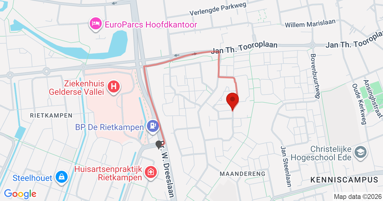 Kaart van het incident in Ede met de aanrijroutes van de gealarmeerde eenheden