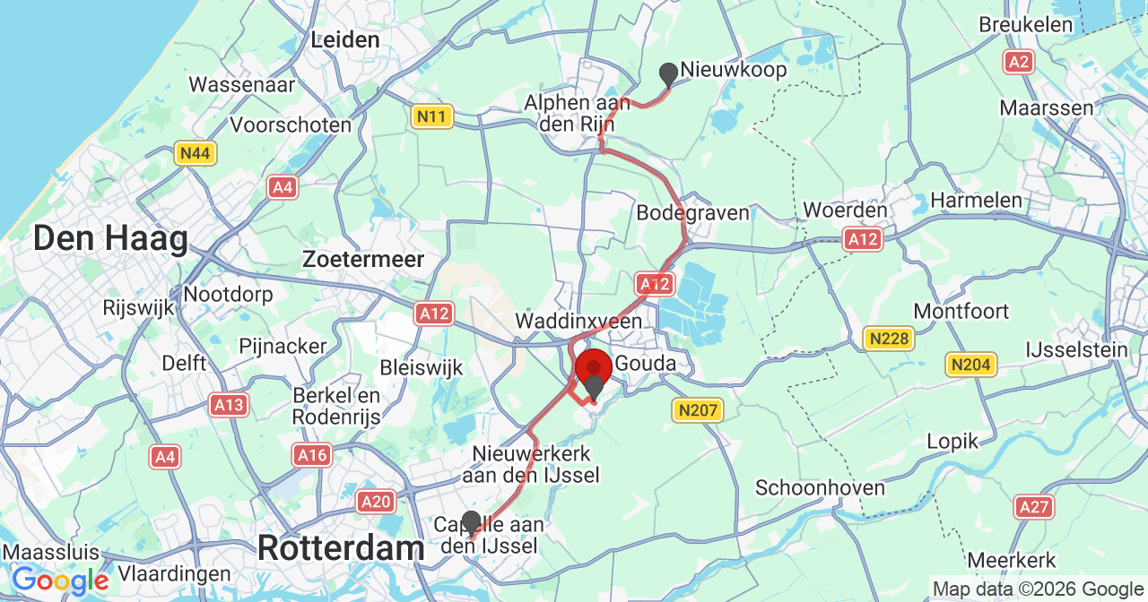 Kaart van het incident in Zevenhuizen ZH met de aanrijroutes van de gealarmeerde eenheden