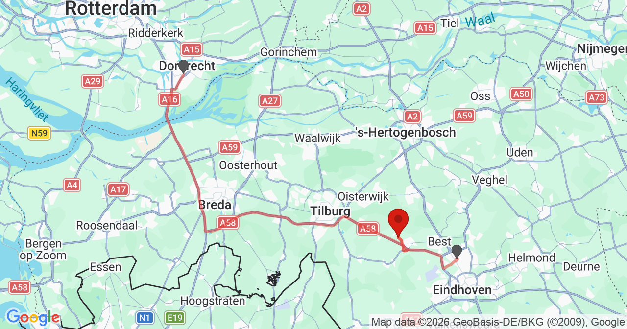 Kaart van het incident in Oirschot met de aanrijroutes van de gealarmeerde eenheden