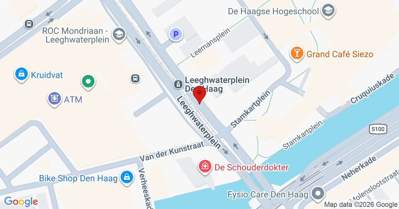 Kaart van het incident in 's-Gravenhage met de aanrijroutes van de gealarmeerde eenheden
