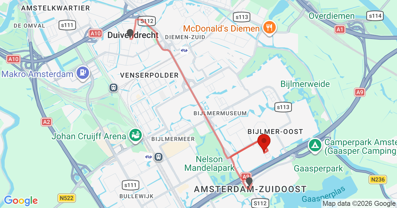 Kaart van het incident in Amsterdam met de aanrijroutes van de gealarmeerde eenheden
