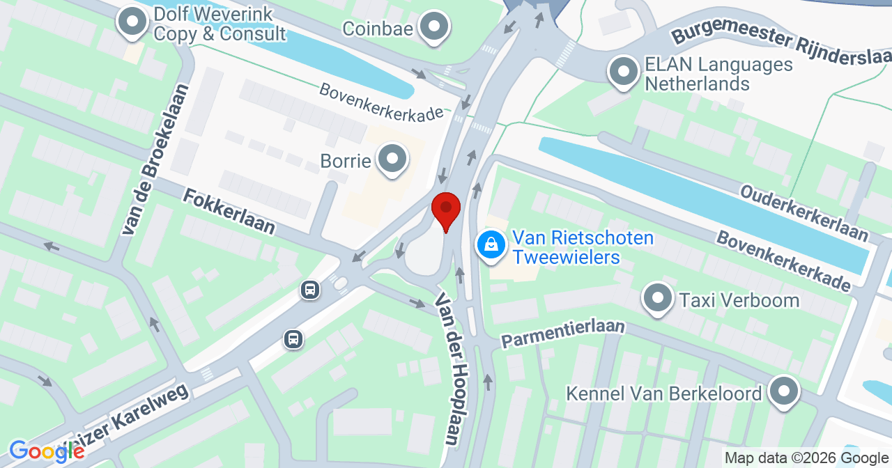 Kaart van het incident in Amstelveen met de aanrijroutes van de gealarmeerde eenheden