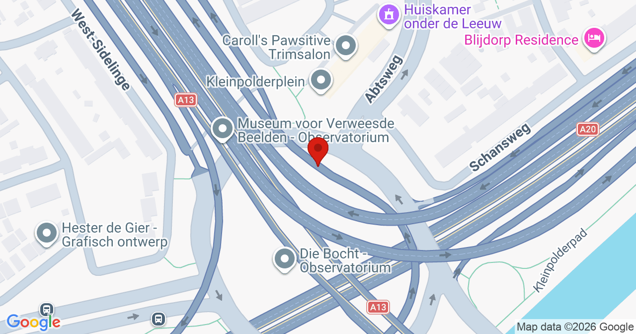 Kaart van het incident in Rotterdam met de aanrijroutes van de gealarmeerde eenheden