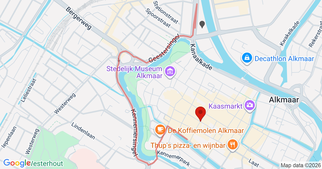 Kaart van het incident in Alkmaar met de aanrijroutes van de gealarmeerde eenheden